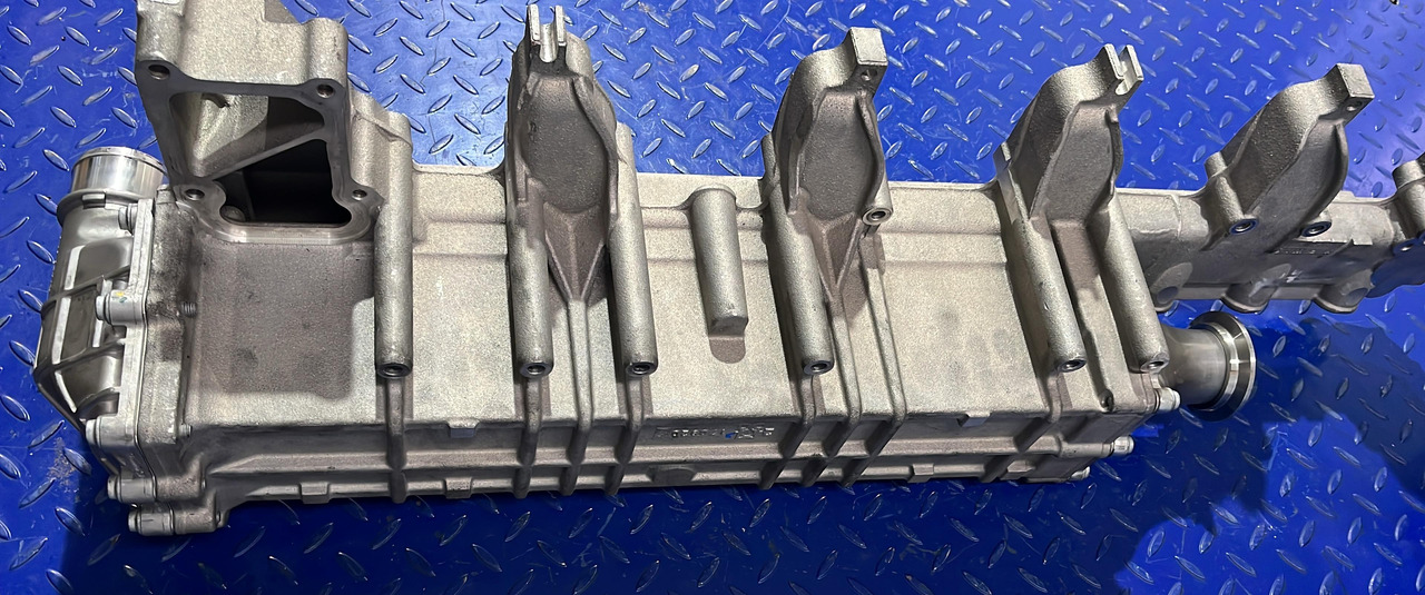 Mercedes Benz EGR ACTROS MP4 A4711406775 - كاتم الصوت/ نظام العادم - شاحنة: صور 2 Mercedes Benz EGR ACTROS MP4 A4711406775 - كاتم الصوت/ نظام العادم - شاحنة: صور 2