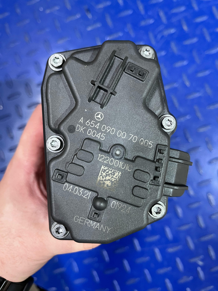 Mercedes Benz OM654 Throttle Valve A6540900070 - صمام: صور 3 Mercedes Benz OM654 Throttle Valve A6540900070 - صمام: صور 3