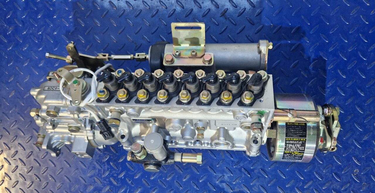 ZEXEL INJECTION PUMP 106873-7230 - قطع الغيار - شاحنة: صور 2 ZEXEL INJECTION PUMP 106873-7230 - قطع الغيار - شاحنة: صور 2