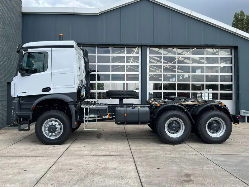 Mercedes-Benz Arocs 4058 AS 6x6 Tractor Head 180T Push Pull (Pre order) - شاحنة جرار: صور 2 Mercedes-Benz Arocs 4058 AS 6x6 Tractor Head 180T Push Pull (Pre order) - شاحنة جرار: صور 2
