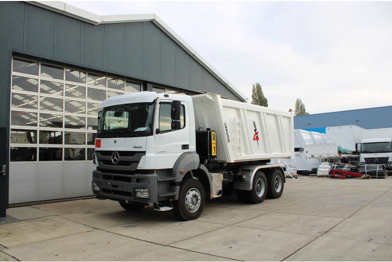 Mercedes-Benz Axor 3344 K 6x4 Tipper Truck - قلابات: صور 2 Mercedes-Benz Axor 3344 K 6x4 Tipper Truck - قلابات: صور 2