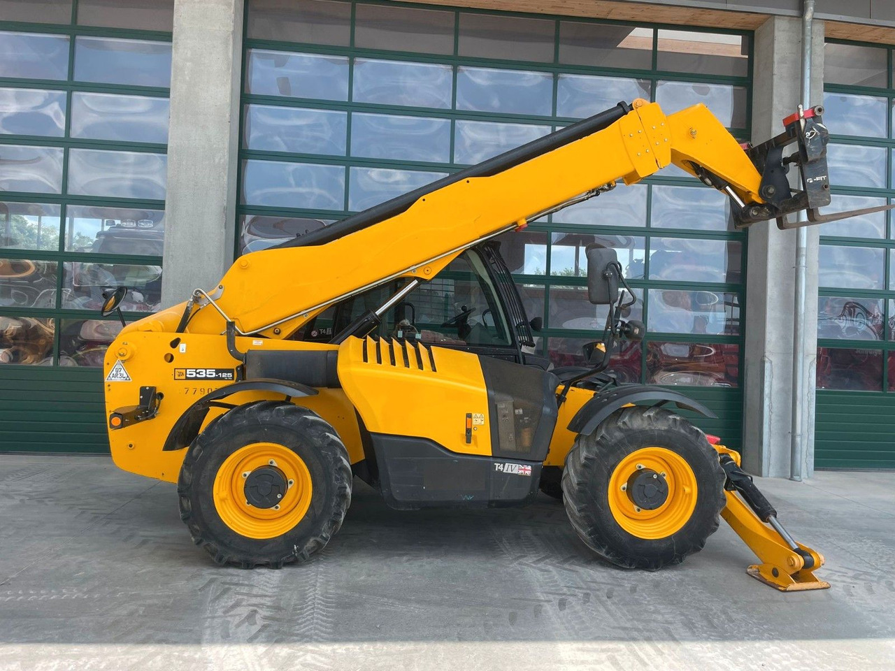 JCB 535-125 - رافعة تلسكوبية: صور 1 JCB 535-125 - رافعة تلسكوبية: صور 1