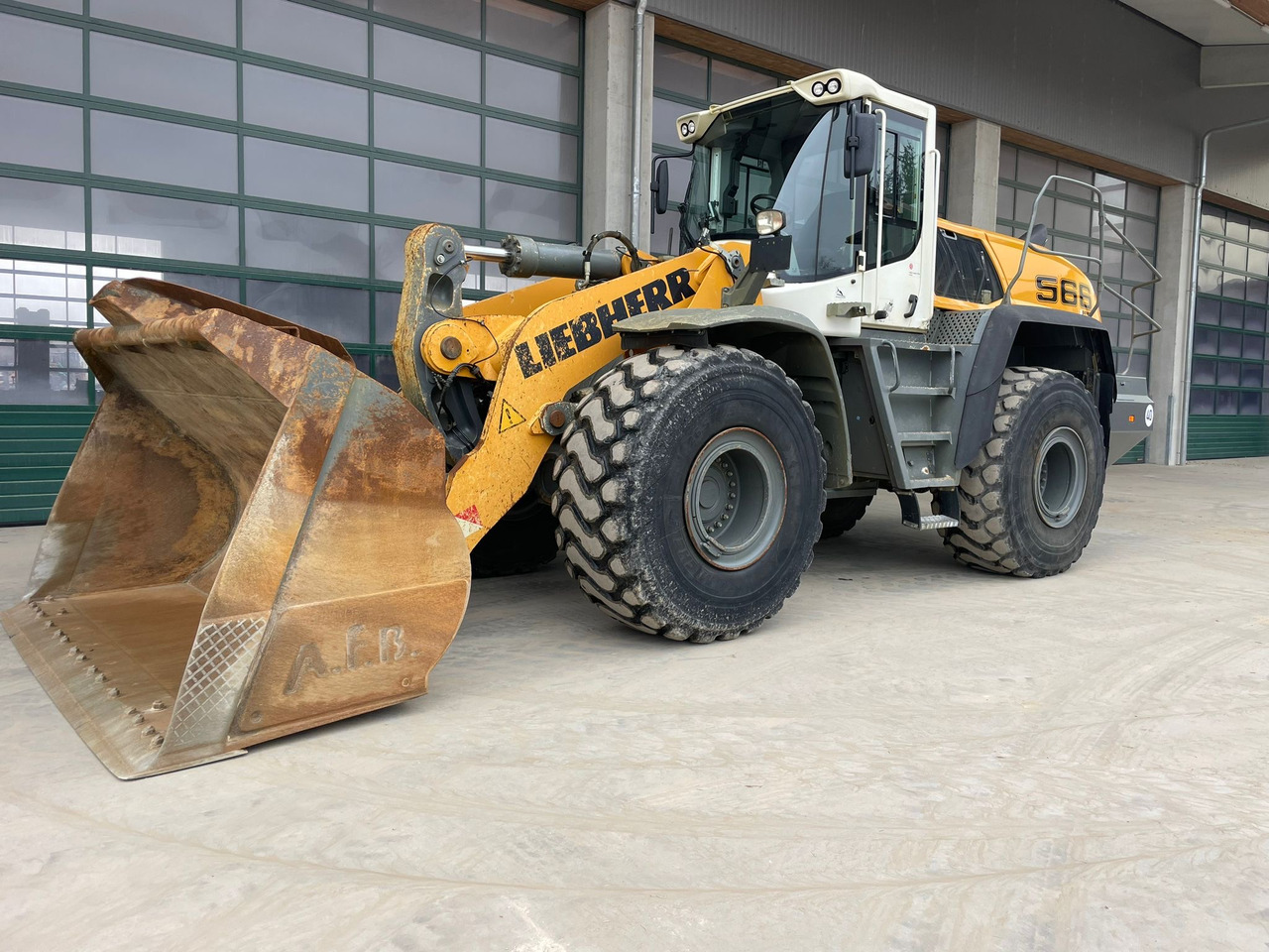 Liebherr L566 - اللودر بعجل: صور 2 Liebherr L566 - اللودر بعجل: صور 2
