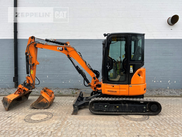 Cat 303.5ECR - حفارة مصغرة: صور 1 Cat 303.5ECR - حفارة مصغرة: صور 1