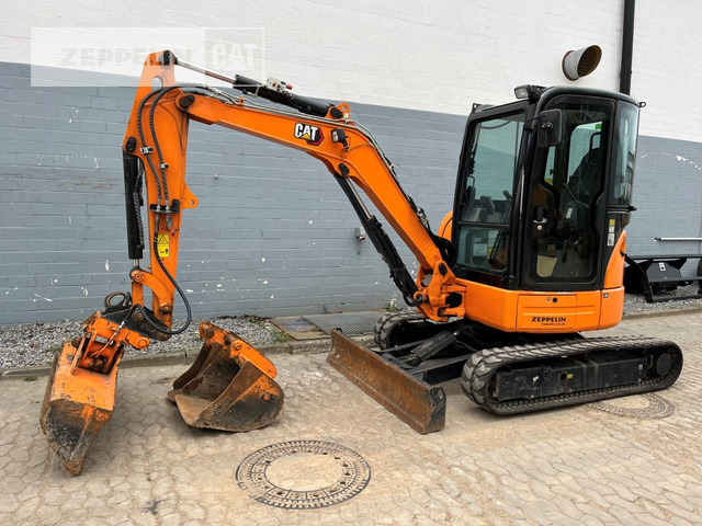 Cat 303.5ECR - حفارة مصغرة: صور 2 Cat 303.5ECR - حفارة مصغرة: صور 2