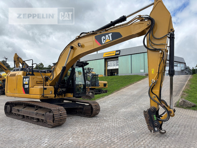 Cat 320FL - حفارات زحافة: صور 1 Cat 320FL - حفارات زحافة: صور 1