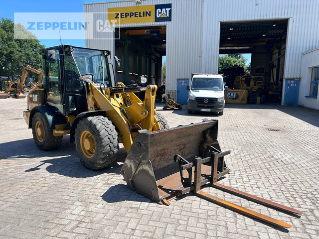 Cat 906M - اللودر بعجل: صور 1 Cat 906M - اللودر بعجل: صور 1