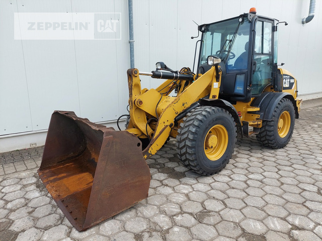Cat 908M - اللودر بعجل: صور 1 Cat 908M - اللودر بعجل: صور 1