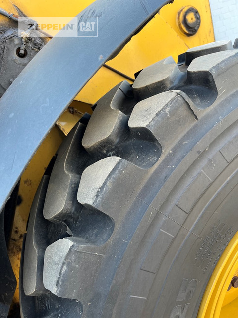 اللودر بعجل Cat 930M: صور 12