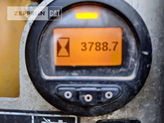 اللودر المجنزر Cat 973K: صور 30