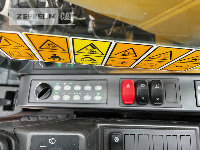 حفارة النقل والشحن Cat MH3022-06C: صور 34 حفارة النقل والشحن Cat MH3022-06C: صور 34