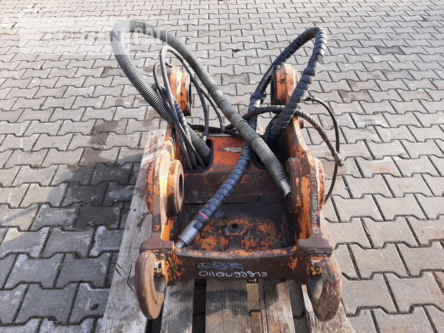 Cat OQ70/55 Schnellwechs - وصلة الربط للمعدات المعلقة - آلات البناء: صور 1 Cat OQ70/55 Schnellwechs - وصلة الربط للمعدات المعلقة - آلات البناء: صور 1