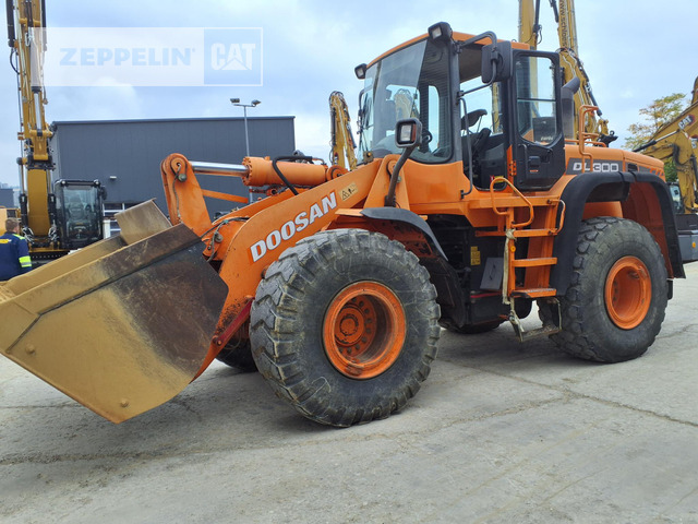 Doosan DL300 - اللودر بعجل: صور 2 Doosan DL300 - اللودر بعجل: صور 2
