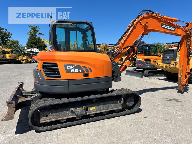 Doosan DX85R-3 - حفارة مصغرة: صور 2 Doosan DX85R-3 - حفارة مصغرة: صور 2