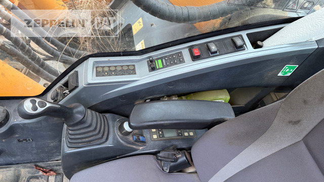 حفارات زحافة Hyundai R480LC-9: صور 8