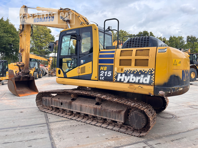 Komatsu HB215LC-2 - حفارات زحافة: صور 4 Komatsu HB215LC-2 - حفارات زحافة: صور 4