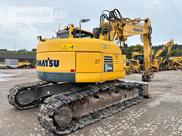 Komatsu PC228 - حفارات زحافة: صور 4 Komatsu PC228 - حفارات زحافة: صور 4