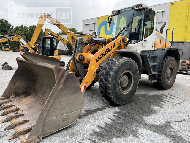 Liebherr L546 - اللودر بعجل: صور 1 Liebherr L546 - اللودر بعجل: صور 1
