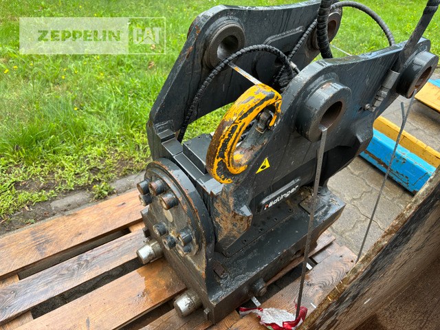 Raedlinger Schnellwechsler - وصلة الربط للمعدات المعلقة - آلات البناء: صور 4 Raedlinger Schnellwechsler - وصلة الربط للمعدات المعلقة - آلات البناء: صور 4