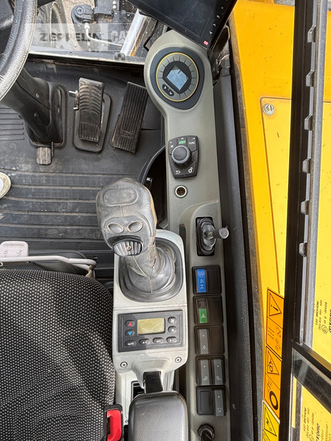 حفارة على عجلات Wacker ZM110: صور 23