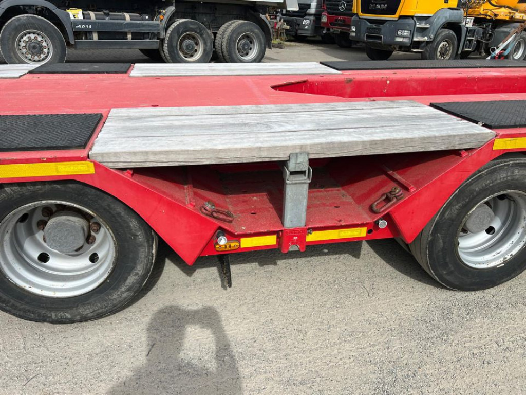 GOLDHOFER Satteltieflader STN-L 3 (245) RM Tiefladerauflieger - عربة مسطحة منخفضة نصف مقطورة: صور 3 GOLDHOFER Satteltieflader STN-L 3 (245) RM Tiefladerauflieger - عربة مسطحة منخفضة نصف مقطورة: صور 3