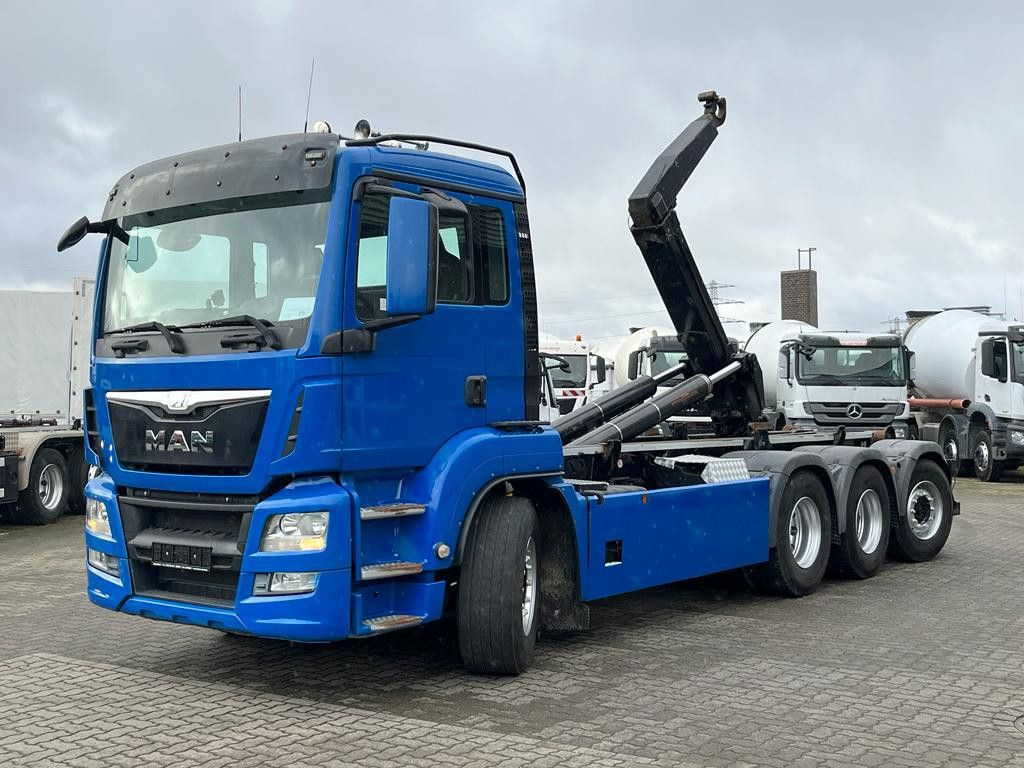 شاحنة ذات الخطاف MAN TG-S 35.480 8x4 - 4 BL Abrollkipper VDL 30 to: صور 1