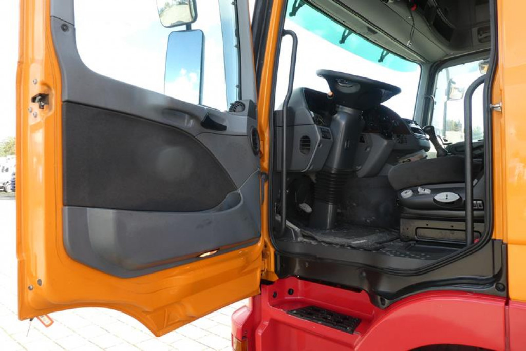 MERCEDES-BENZ Actros 4160 SLT 8x4 4 SZM TITAN -155to.-!! - شاحنة جرار: صور 2 MERCEDES-BENZ Actros 4160 SLT 8x4 4 SZM TITAN -155to.-!! - شاحنة جرار: صور 2