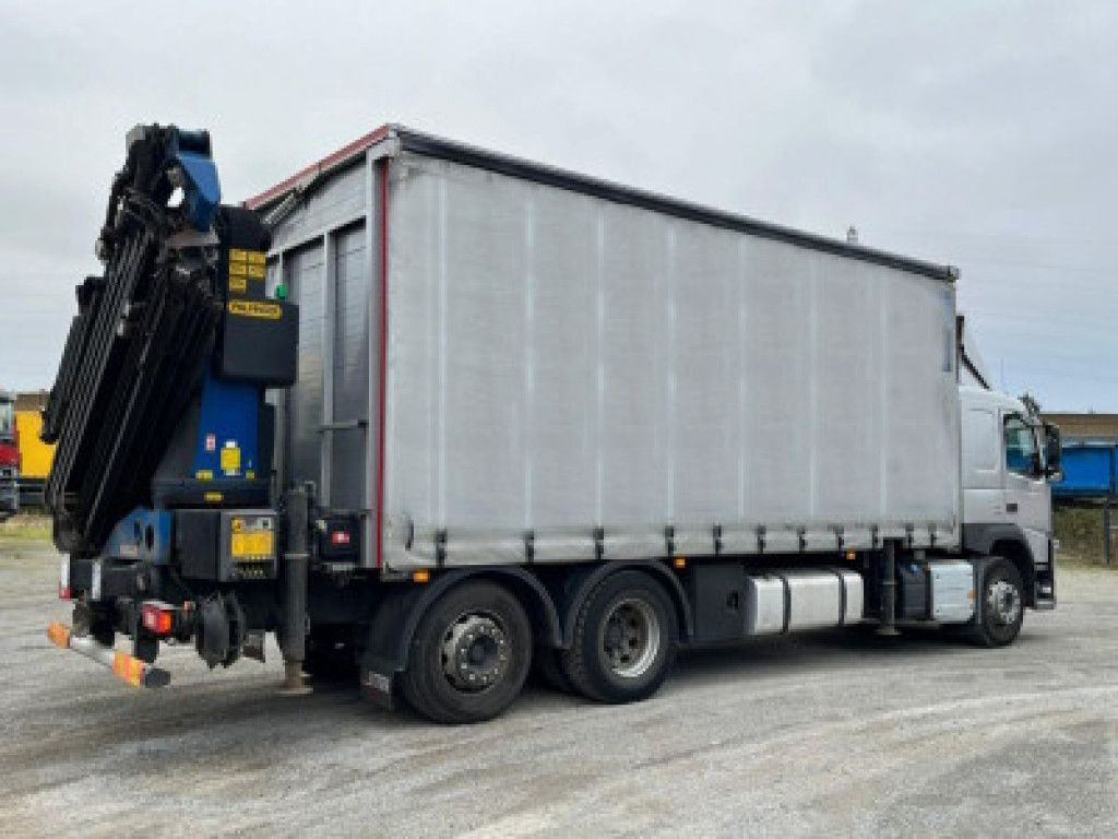Volvo FM 420 6x2 Pritsche Heckkran 27m/t,Funk,Jib ,E6 - شاحنات مسطحة, شاحنة كرين: صور 3 Volvo FM 420 6x2 Pritsche Heckkran 27m/t,Funk,Jib ,E6 - شاحنات مسطحة, شاحنة كرين: صور 3