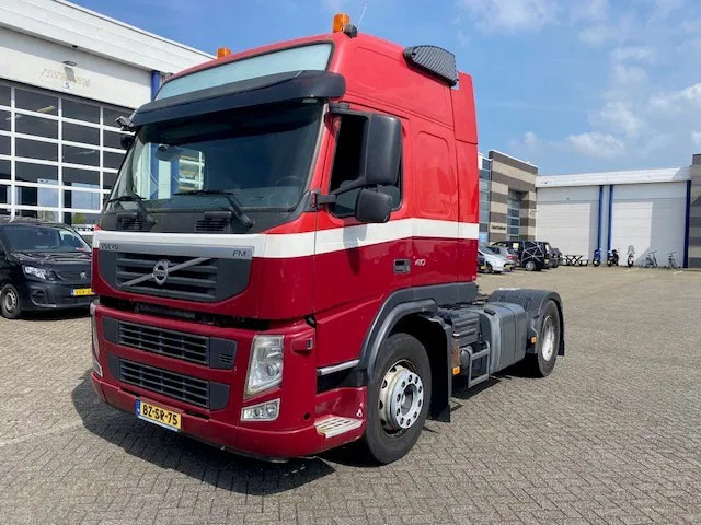 Volvo FM 410 trekker, globetrotter, i shift, euro 5., - شاحنة جرار: صور 1 Volvo FM 410 trekker, globetrotter, i shift, euro 5., - شاحنة جرار: صور 1