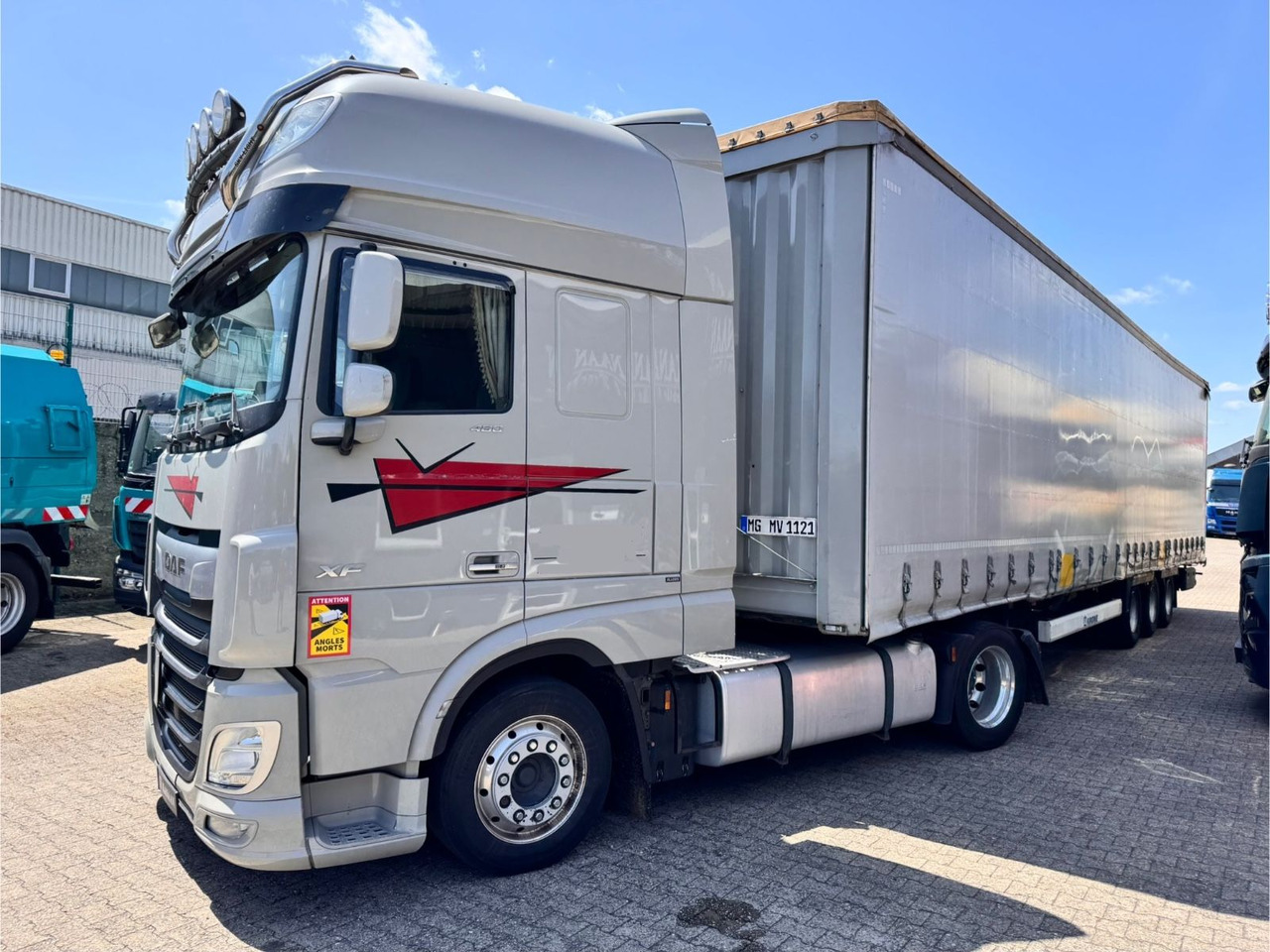 DAF XF 480 FT 4x2 SSC Low Deck Standklima ZF-Intard - شاحنة جرار: صور 2 DAF XF 480 FT 4x2 SSC Low Deck Standklima ZF-Intard - شاحنة جرار: صور 2