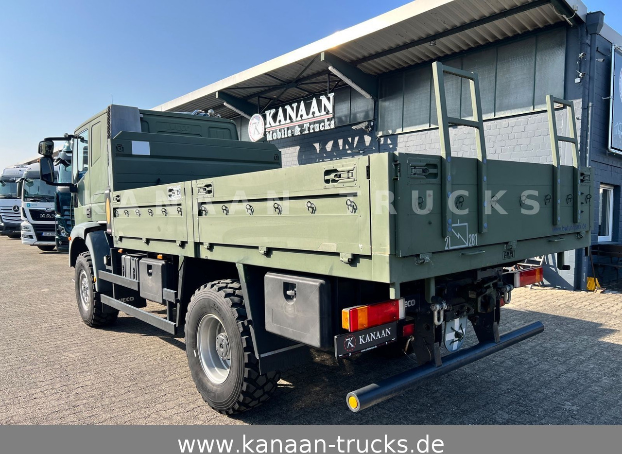 Iveco ML100E22WM-BW 4x4 Miltär Camper Exped 8.670Km - شاحنات مسطحة: صور 4 Iveco ML100E22WM-BW 4x4 Miltär Camper Exped 8.670Km - شاحنات مسطحة: صور 4