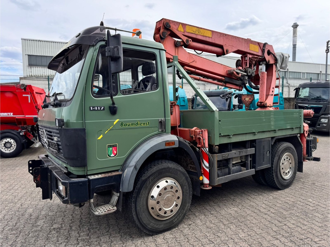 Mercedes-Benz 1417 AK Allrad Palfinger Montagekran 17,7m 64TKM - شاحنة كرين: صور 3 Mercedes-Benz 1417 AK Allrad Palfinger Montagekran 17,7m 64TKM - شاحنة كرين: صور 3