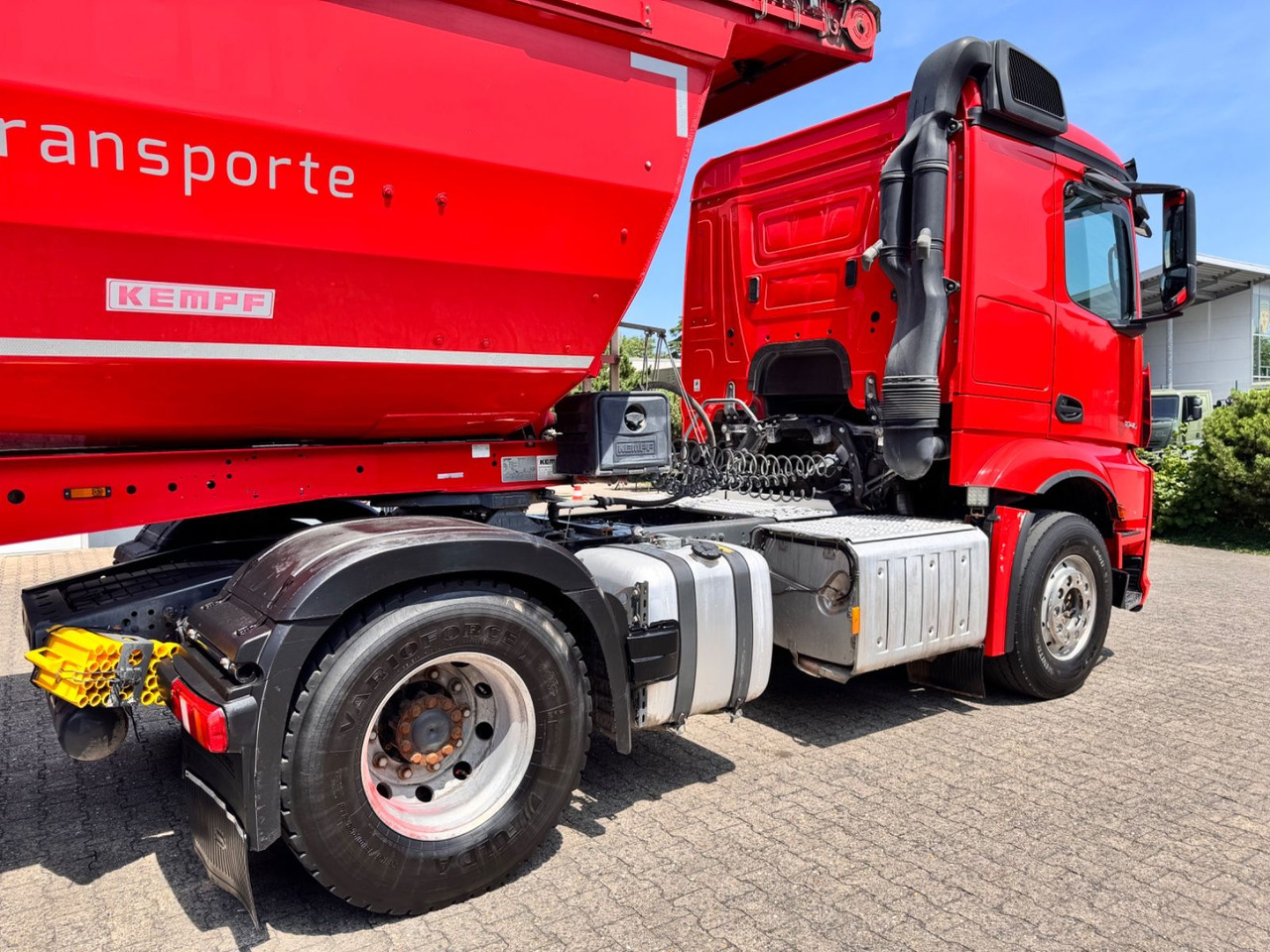 Mercedes-Benz 1846 Actros LS Kipphydraulik Alcoa - شاحنة جرار: صور 5 Mercedes-Benz 1846 Actros LS Kipphydraulik Alcoa - شاحنة جرار: صور 5