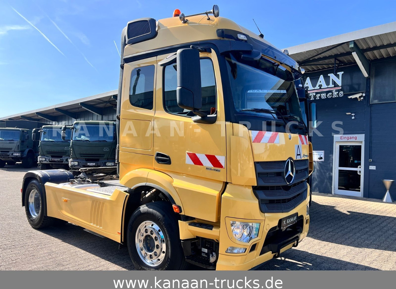 Mercedes-Benz 1846 LS Actros L StreamSpace Hydraulik - شاحنة جرار: صور 1 Mercedes-Benz 1846 LS Actros L StreamSpace Hydraulik - شاحنة جرار: صور 1
