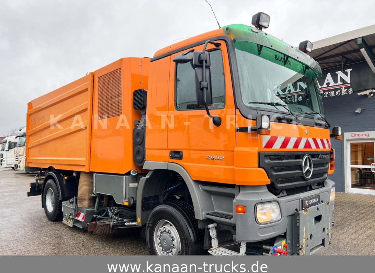Mercedes-Benz 2032 Actros 4x4 Bucher STKF 9500 AIRPORT KLIMA - سياره كنس شوارع: صور 2 Mercedes-Benz 2032 Actros 4x4 Bucher STKF 9500 AIRPORT KLIMA - سياره كنس شوارع: صور 2