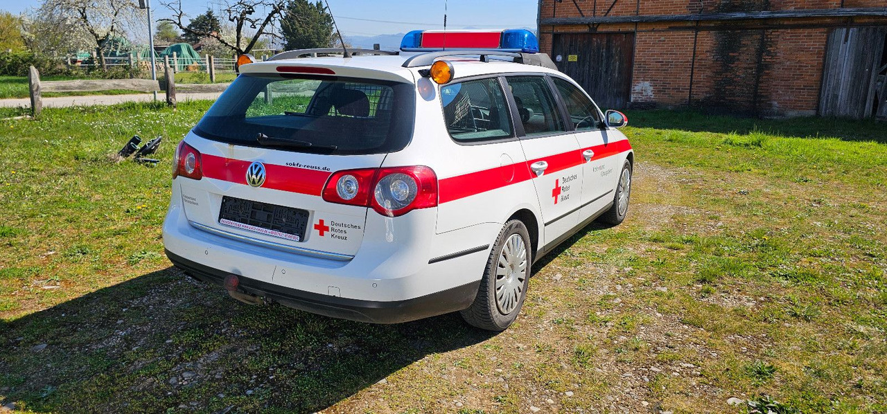 Volkswagen Allrad Feuerwehr Kommandowagen HVO KDOW ELW - سيدان: صور 4 Volkswagen Allrad Feuerwehr Kommandowagen HVO KDOW ELW - سيدان: صور 4