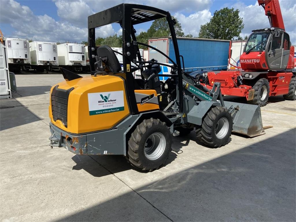 GiANT G2700 Xtra HD (6436) - لودر مفصلي صغير: صور 4 GiANT G2700 Xtra HD (6436) - لودر مفصلي صغير: صور 4