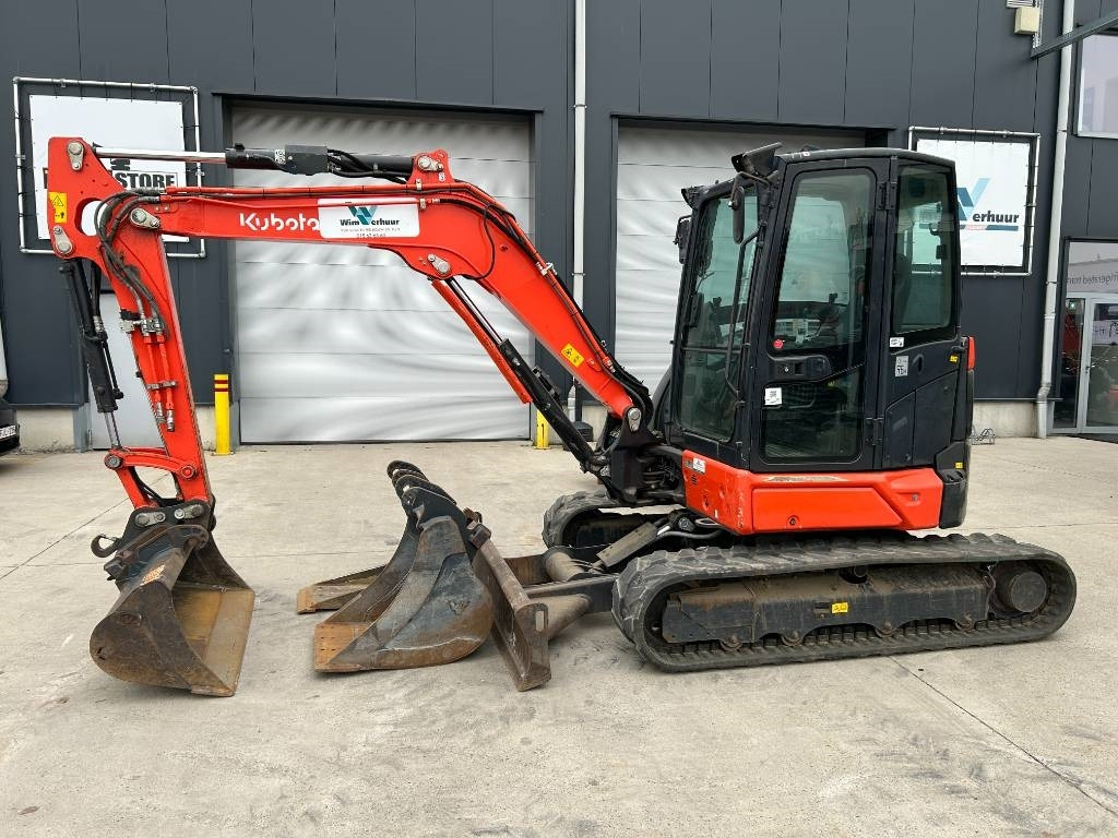 Kubota U 50 - حفارة مصغرة: صور 1 Kubota U 50 - حفارة مصغرة: صور 1