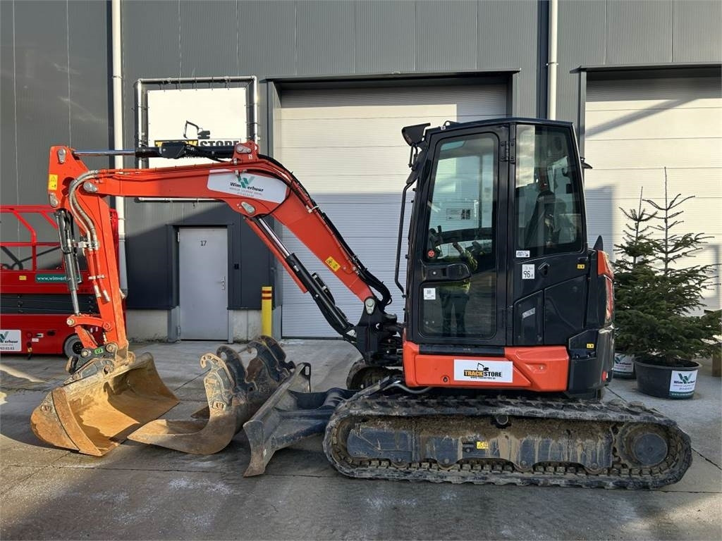 Kubota U50-5 (8596) - حفارة مصغرة: صور 1 Kubota U50-5 (8596) - حفارة مصغرة: صور 1