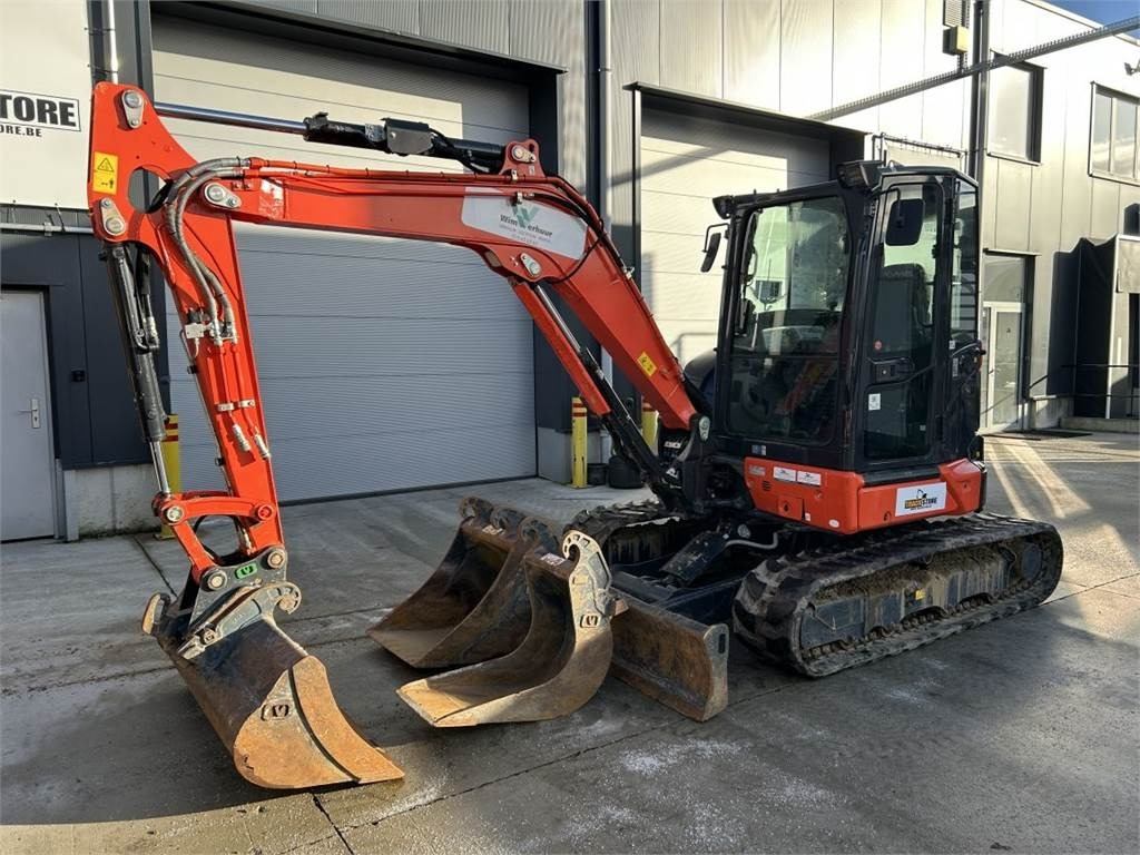 Kubota U50-5 (8596) - حفارة مصغرة: صور 2 Kubota U50-5 (8596) - حفارة مصغرة: صور 2