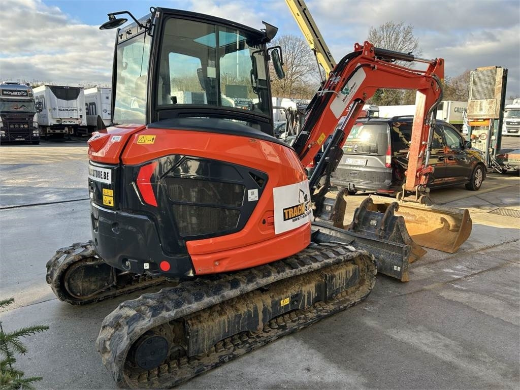 Kubota U50-5 (8596) - حفارة مصغرة: صور 3 Kubota U50-5 (8596) - حفارة مصغرة: صور 3