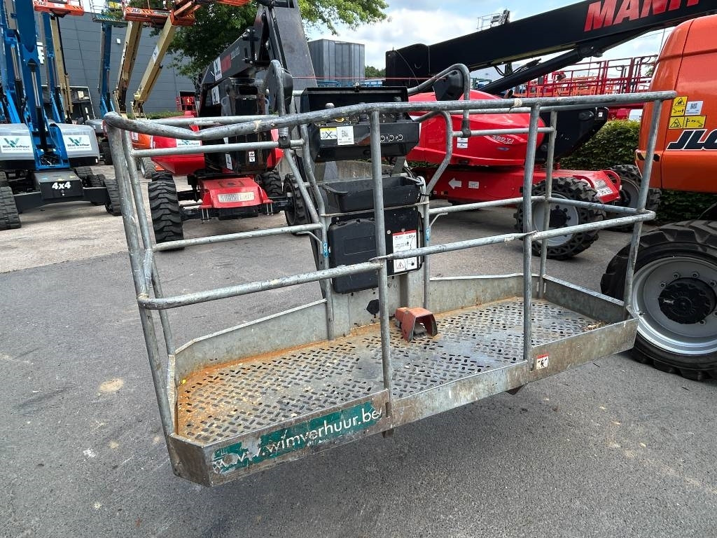 Manitou 200 ATJ RC - رافعات سلة مفصلية: صور 5 Manitou 200 ATJ RC - رافعات سلة مفصلية: صور 5
