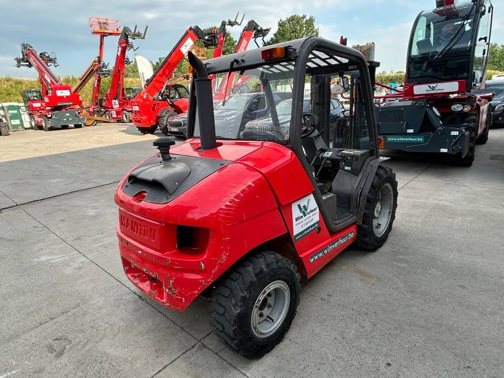 Manitou MH 25.4 - شاحنات الطرق الوعرة: صور 5 Manitou MH 25.4 - شاحنات الطرق الوعرة: صور 5
