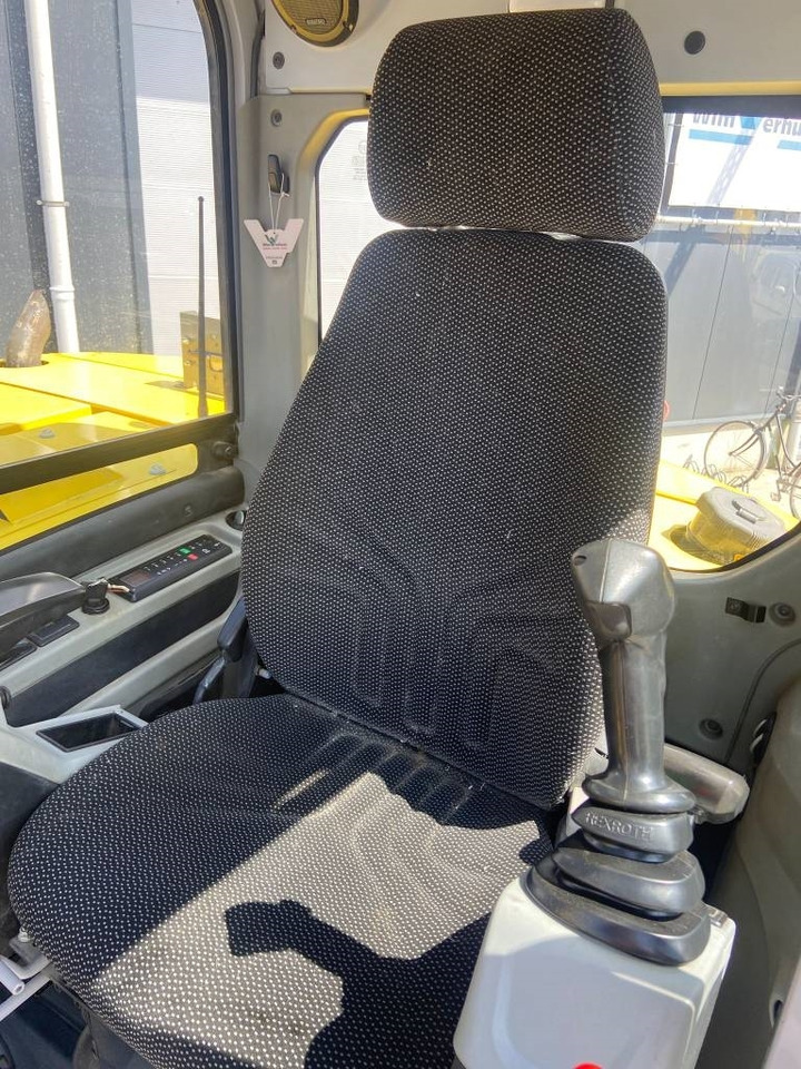 Wacker Neuson EW 100 - حفارة على عجلات: صور 5 Wacker Neuson EW 100 - حفارة على عجلات: صور 5