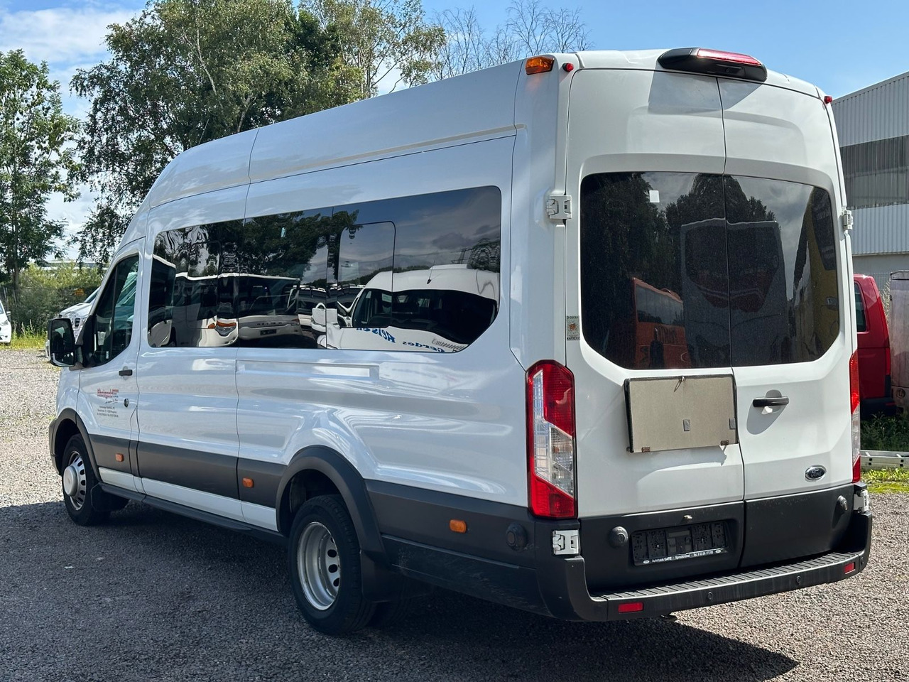Ford Transit (Klima*PDC Vo+Hi*18 Sitze) - صغيرة, ميكروباص: صور 2 Ford Transit (Klima*PDC Vo+Hi*18 Sitze) - صغيرة, ميكروباص: صور 2