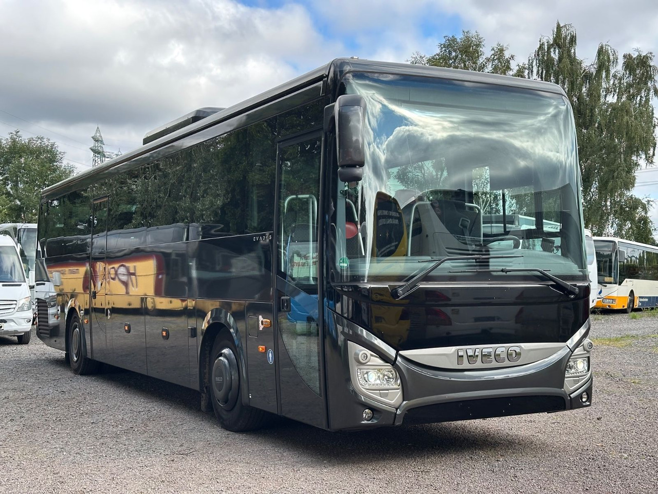 Iveco EVADYS H (55 Sitze*Schalt*176 tKm) - صغيرة, ميكروباص: صور 1 Iveco EVADYS H (55 Sitze*Schalt*176 tKm) - صغيرة, ميكروباص: صور 1