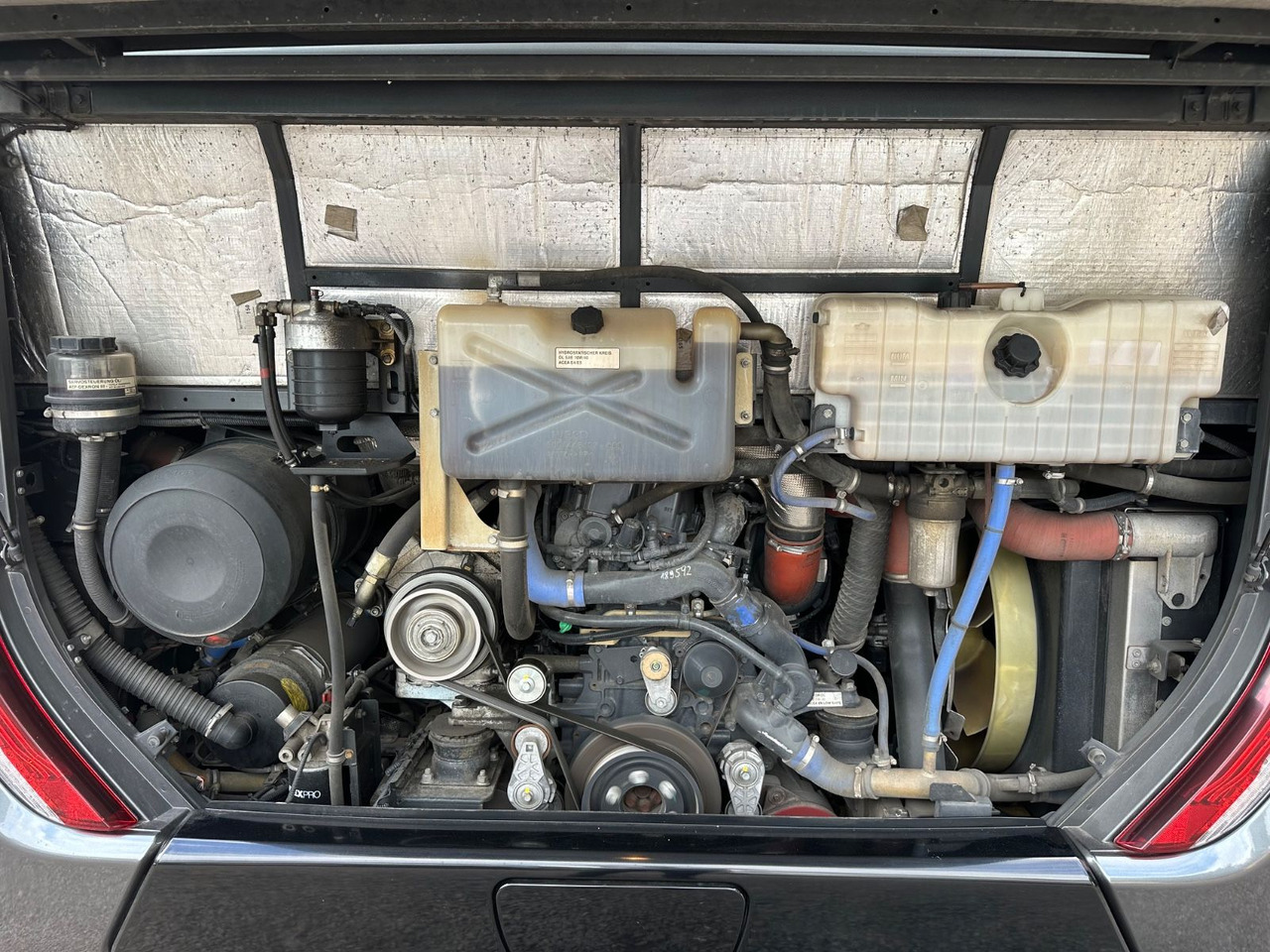 Iveco EVADYS H (55 Sitze*Schalt*176 tKm) - صغيرة, ميكروباص: صور 4 Iveco EVADYS H (55 Sitze*Schalt*176 tKm) - صغيرة, ميكروباص: صور 4