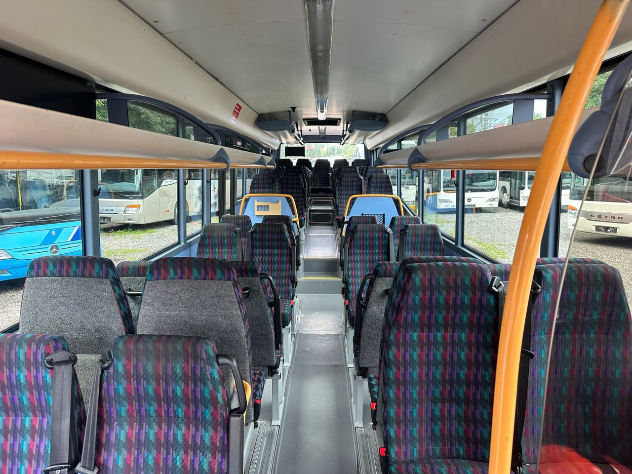 Iveco Irisbus Crossway LE SFR 162 *100 km/h*Schalt - النقل الحضري: صور 5 Iveco Irisbus Crossway LE SFR 162 *100 km/h*Schalt - النقل الحضري: صور 5