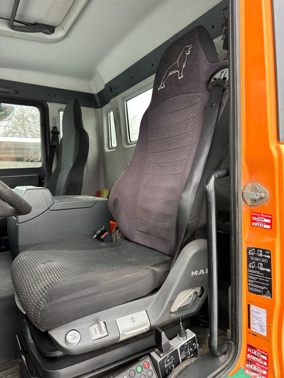 MAN TGS 26.400 6X2-2 BL Meille RK 20.70 Absetzkipper MAN TGS 26.400 6X2-2 BL Meille RK 20.70 Absetzkipper - شاحنات قابلة للفك شاحنة: صور 4 MAN TGS 26.400 6X2-2 BL Meille RK 20.70 Absetzkipper MAN TGS 26.400 6X2-2 BL Meille RK 20.70 Absetzkipper - شاحنات قابلة للفك شاحنة: صور 4