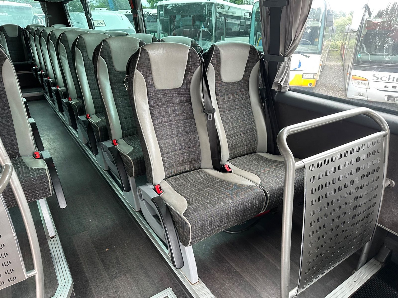 Mercedes-Benz Atego Unvi (DE*Klima*35 Sitze) O350 K/ Tourino - صغيرة, ميكروباص: صور 5 Mercedes-Benz Atego Unvi (DE*Klima*35 Sitze) O350 K/ Tourino - صغيرة, ميكروباص: صور 5